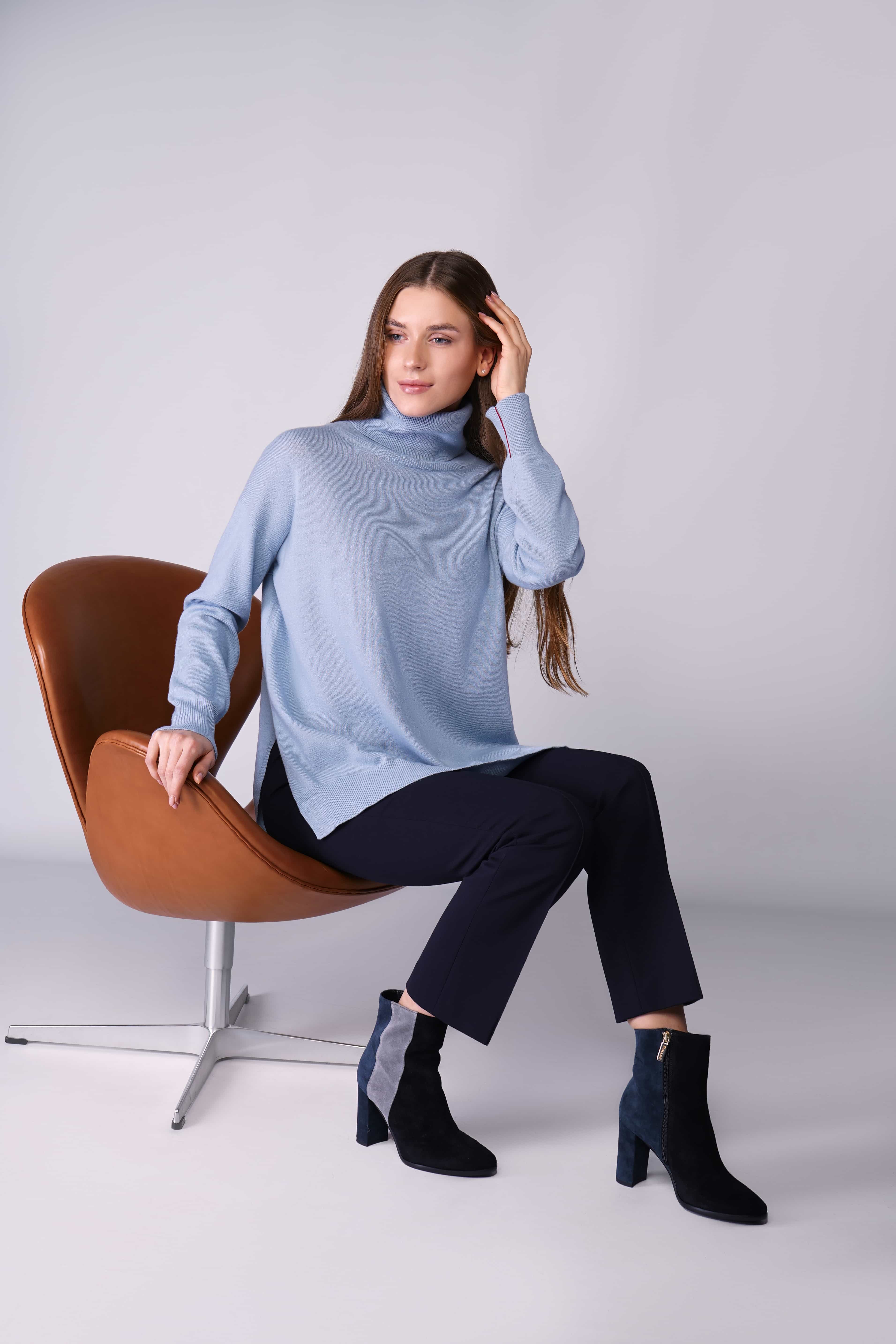 Пуловер жін. Liviana Conti