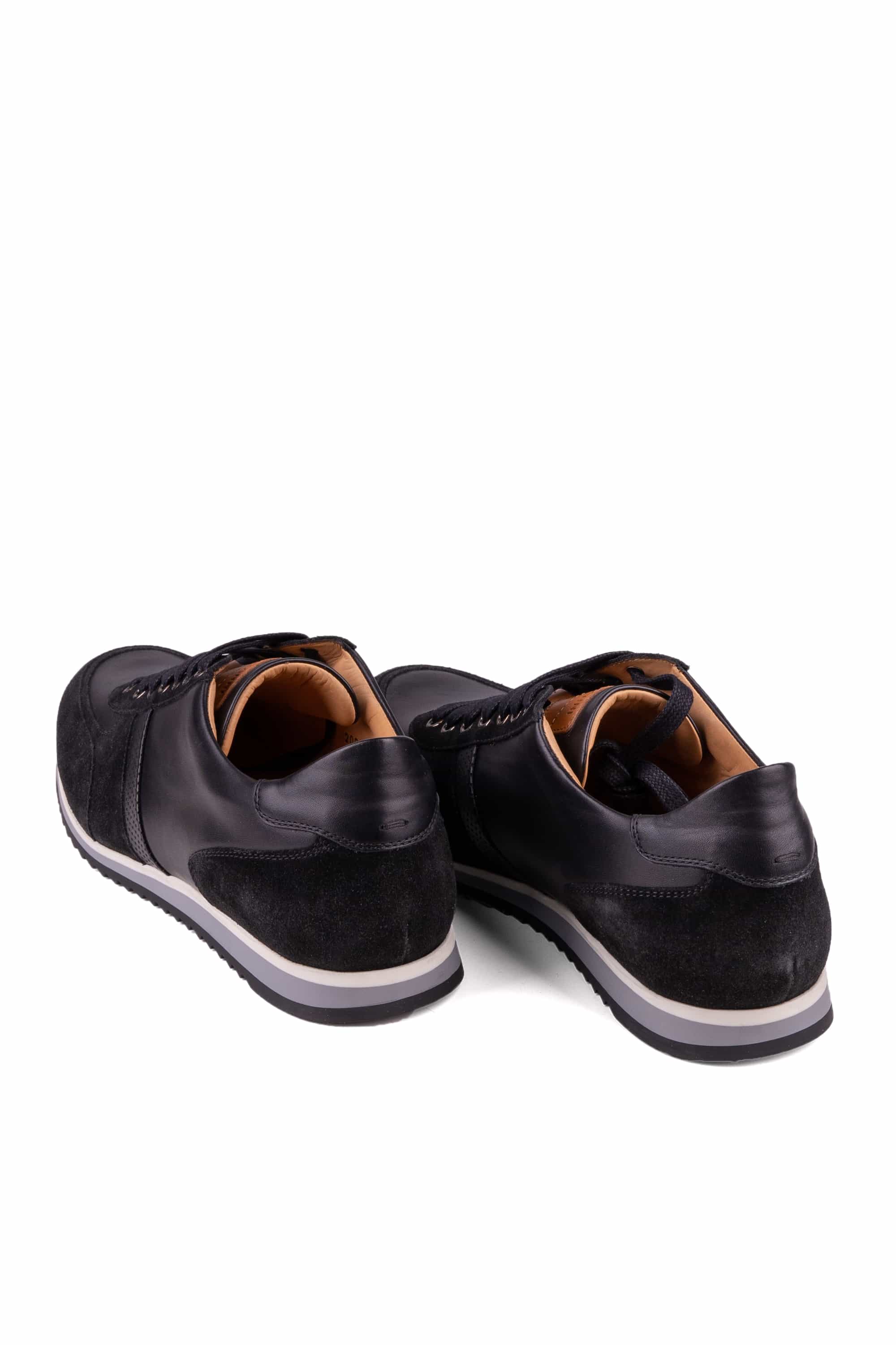 Кросівки чоловічі Magnanni 