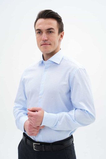 Чоловіча сорочка світло-блакитного кольору van Laack