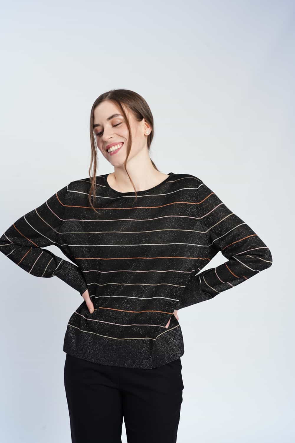 Чорний джемпер у тонку смужку Luisa Cerano