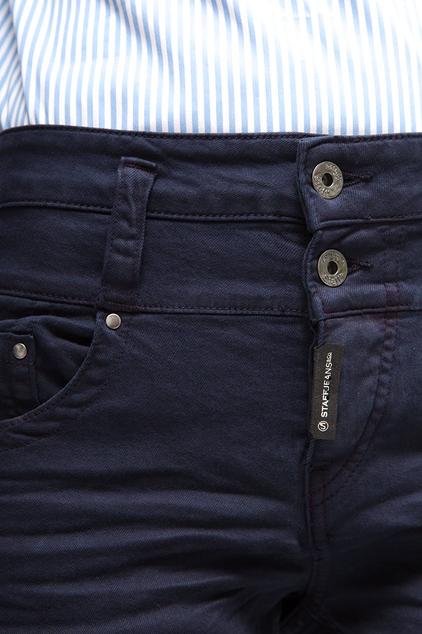 Джинси жіночі вузькі Staff Jeans